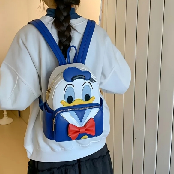 Donald Duck Retro Backpack - Picture 4 of 4